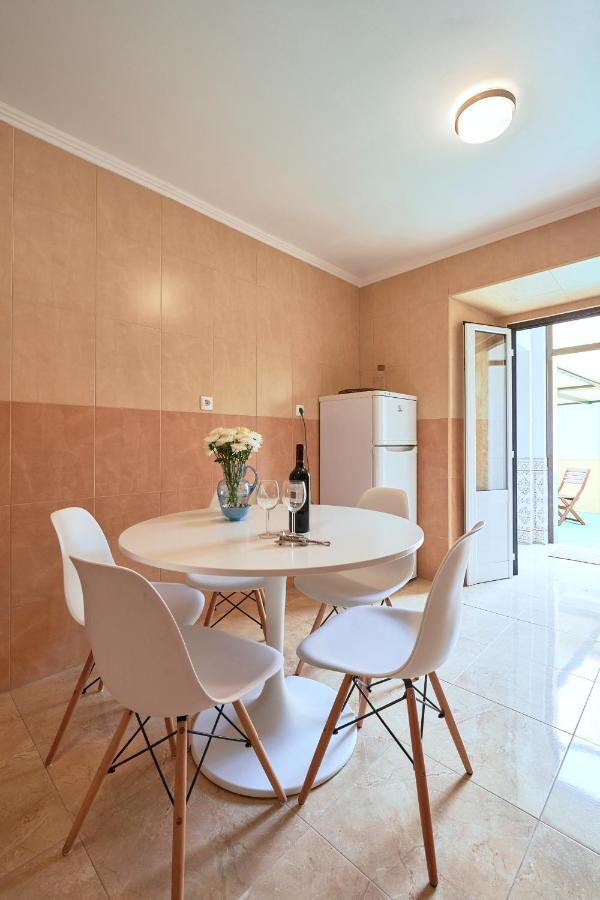 Spacious And Renovated Apartment With Amazing Patio, By Timecooler Lisboa Eksteriør billede