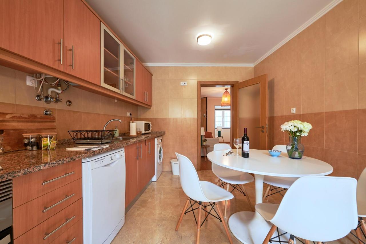 Spacious And Renovated Apartment With Amazing Patio, By Timecooler Lisboa Eksteriør billede