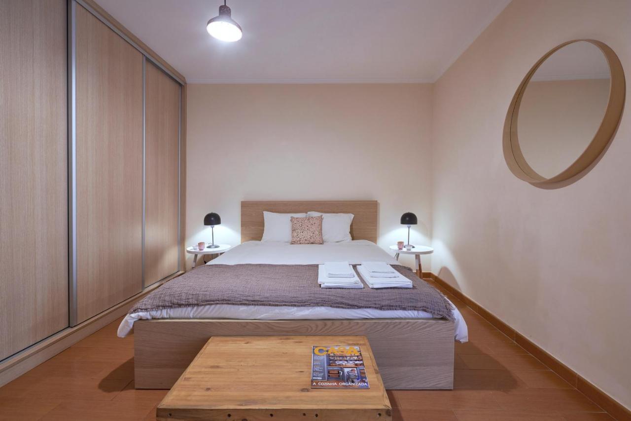 Spacious And Renovated Apartment With Amazing Patio, By Timecooler Lisboa Eksteriør billede