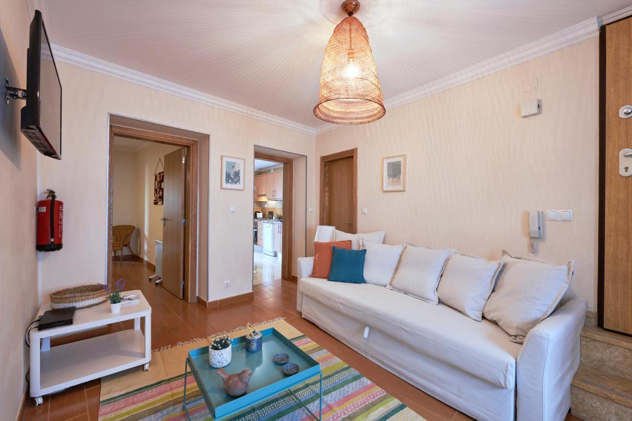 Spacious And Renovated Apartment With Amazing Patio, By Timecooler Lisboa Eksteriør billede